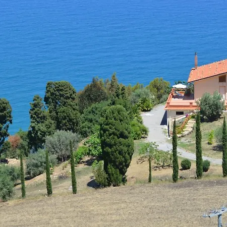 Terramare Vakantiehuis Castel di Tusa